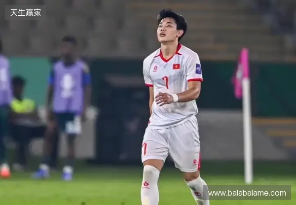 越媒：阮庭北没有在1 4决赛首发，原因是他腹股沟有伤