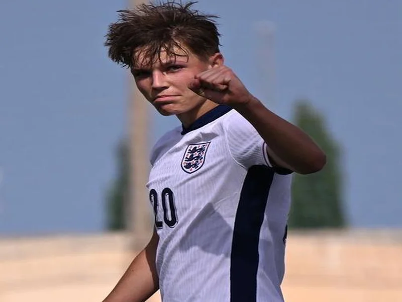 邮报：阿森纳谈判签布莱克本17岁前锋泰永，或本月完成交易